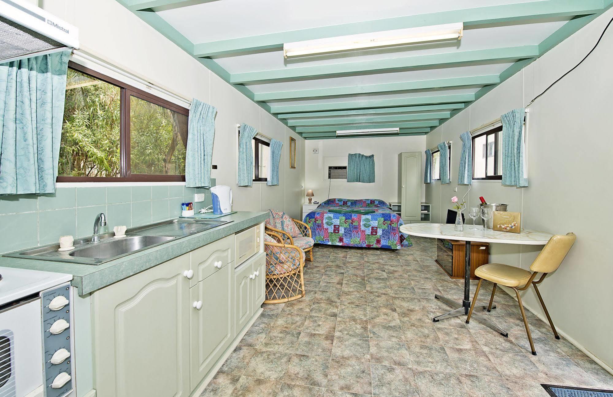 Acclaim Pine Grove Holiday Park エスペランス エクステリア 写真